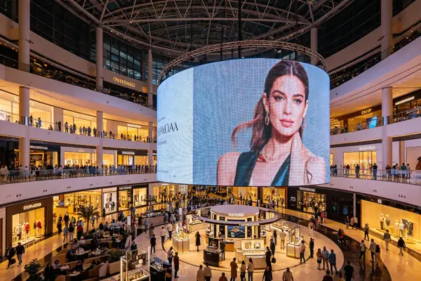 Dubai Mall - MAXV LED display project